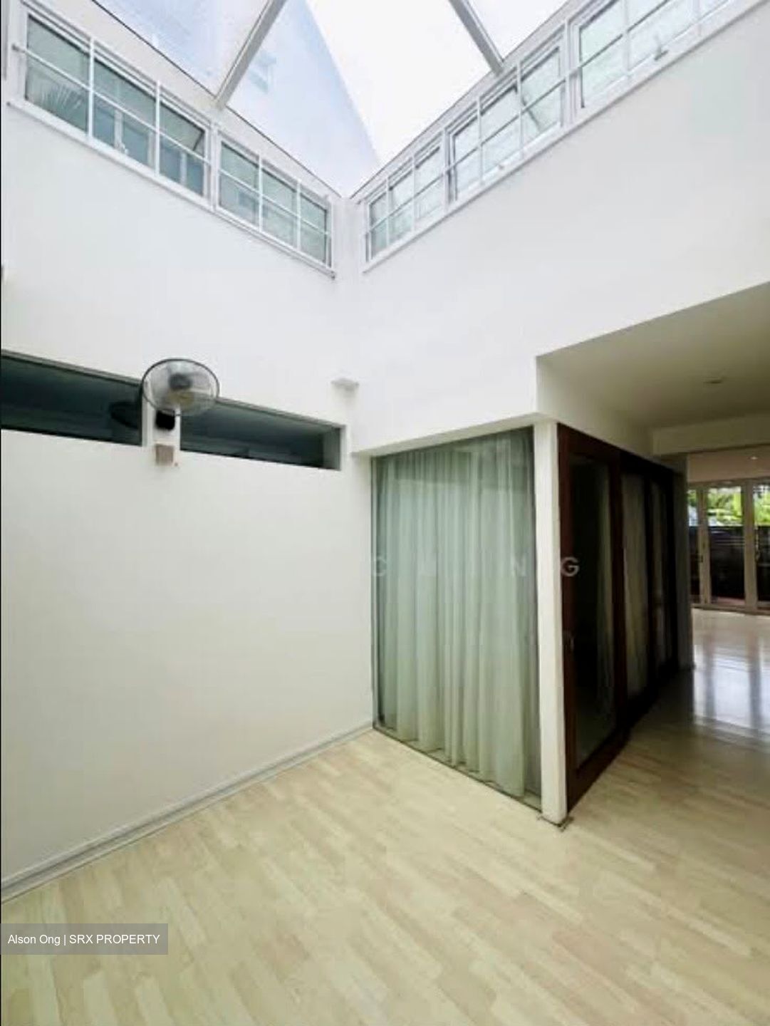 Bartley Rise Estate (D19), Terrace #594209651